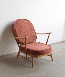 <img class='new_mark_img1' src='https://img.shop-pro.jp/img/new/icons23.gif' style='border:none;display:inline;margin:0px;padding:0px;width:auto;' />ERCOL sofa