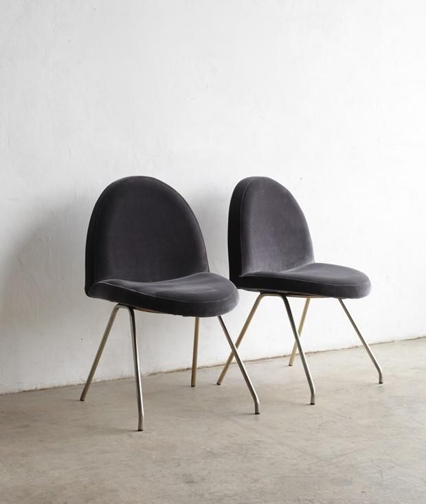める　Joseph-André Motte Joseph-André Motte - Tripod Chair - Works - Demisch Danant