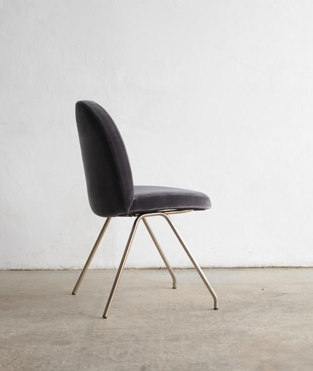 める　Joseph-André Motte Joseph Andre Motte 790 chair — ombre