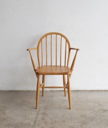<img class='new_mark_img1' src='https://img.shop-pro.jp/img/new/icons23.gif' style='border:none;display:inline;margin:0px;padding:0px;width:auto;' />ERCOL 6back arm chair(straight seat)