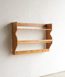 wall shelf / Les arcs