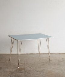 table / Kandya[LY]