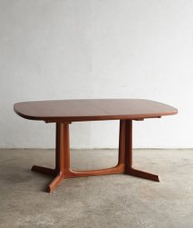 extension table / Gudme Mobelfabrik[LY]