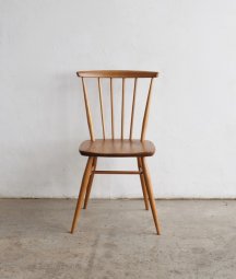 <img class='new_mark_img1' src='https://img.shop-pro.jp/img/new/icons23.gif' style='border:none;display:inline;margin:0px;padding:0px;width:auto;' />ERCOL fan back chair（6spoke）