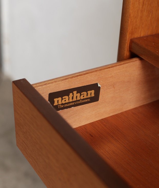 glass cabinet / Nathan[LY]