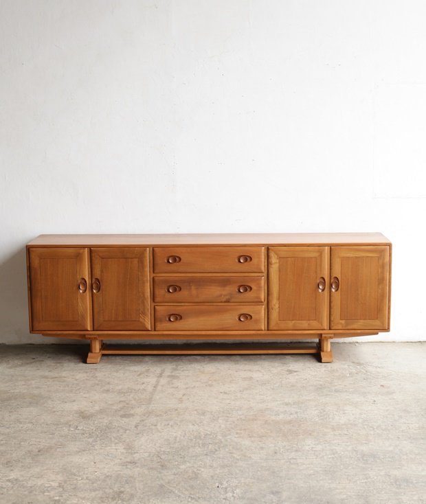 ERCOL grand windsor sideboard - Antiques & Repair eel