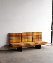 bench sofa
