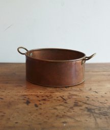 copper pot [AY]