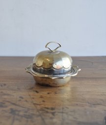 Silverplate  butter case [AY]