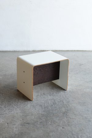 side table / Pierre Guariche