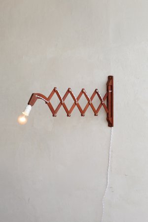 wood scissor lamp