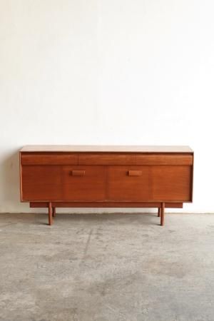 Sideboard / White & newton [LY]