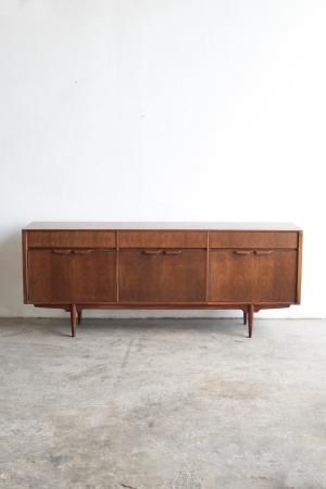  Sideboard / McINTOSH