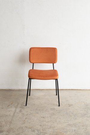 chair / André Simard [DY] 