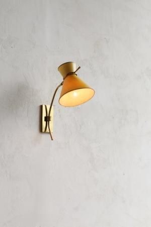 Wall lamp