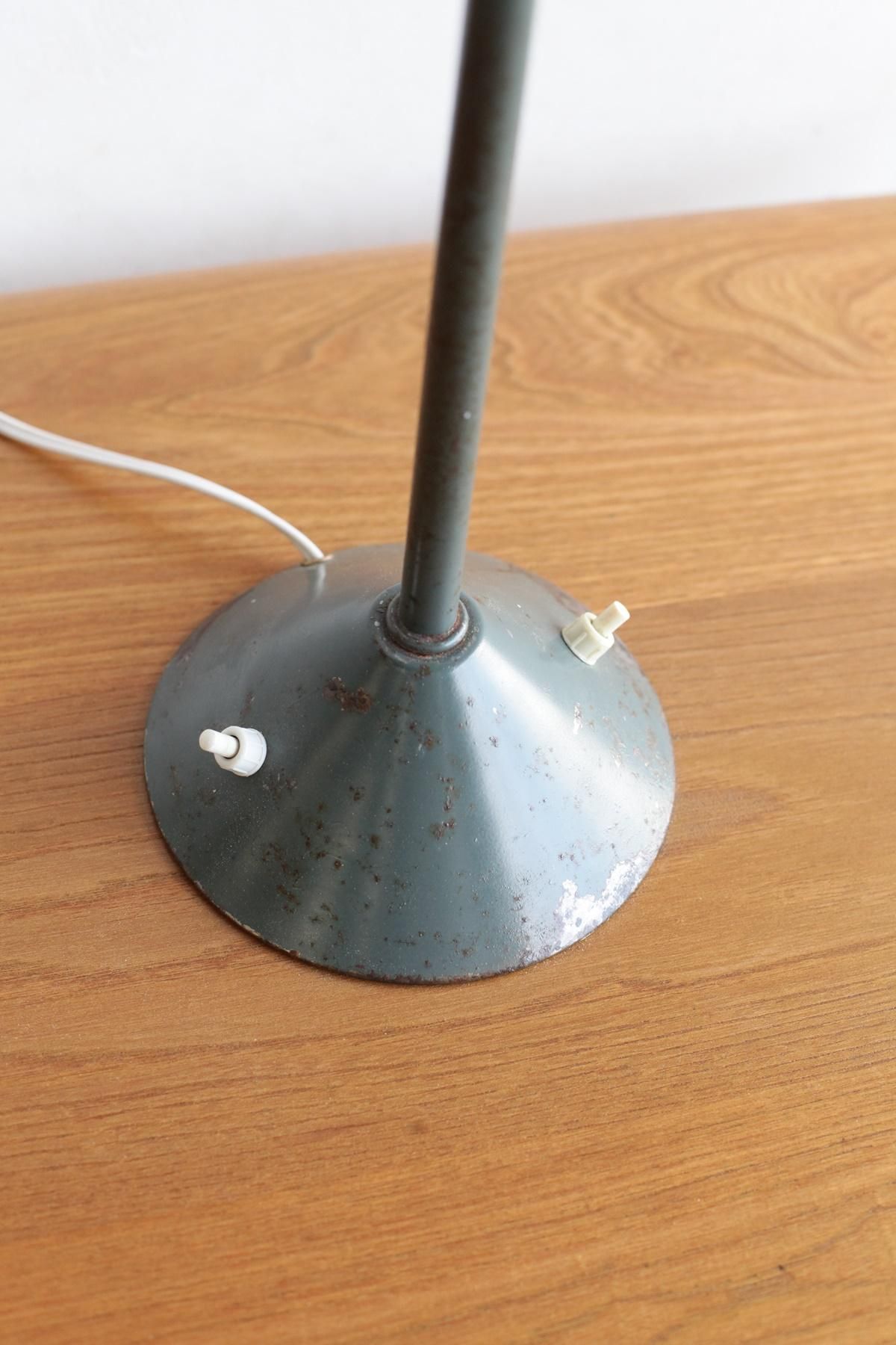 Desk lamp / JUMO - Antiques & Repair eel