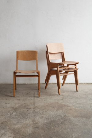 Stacking chair[DY]