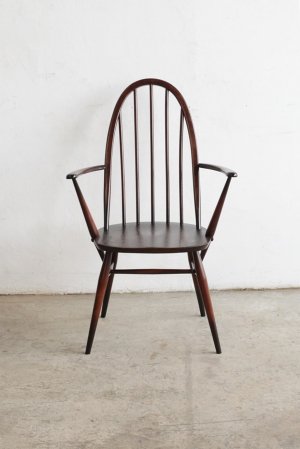  ERCOL quaker arm chair (dark)
