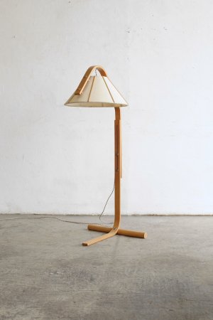 Floor lamp / Jan Wickelgren