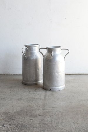 Milk tin[AY]
