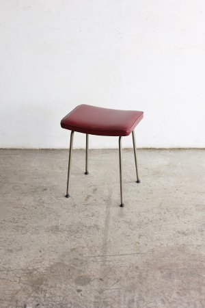 ''S-range''stool / John & Sylvia Reid