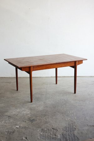 dining table / BCM[LY]