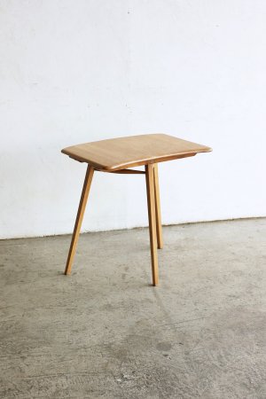 ERCOL end table[LY]