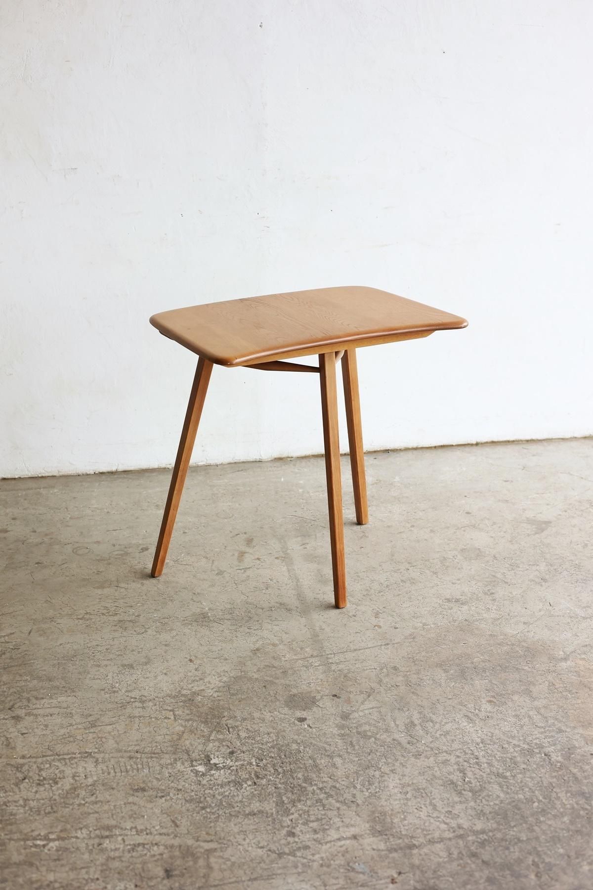 ERCOL end table Antiques & Repair eel