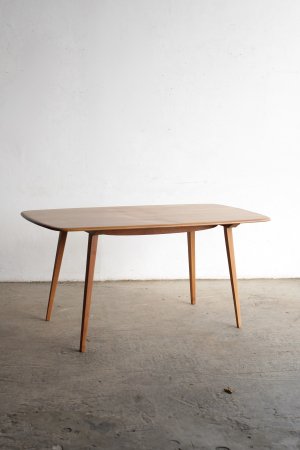 <img class='new_mark_img1' src='https://img.shop-pro.jp/img/new/icons23.gif' style='border:none;display:inline;margin:0px;padding:0px;width:auto;' />ERCOL refectory table