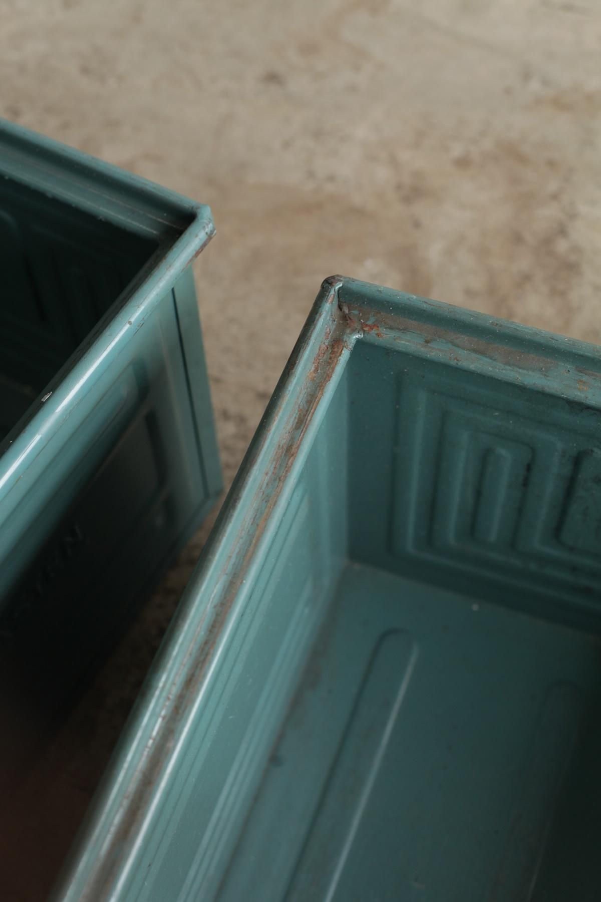 stacking box / Schafer[LY] - Antiques & Repair eel