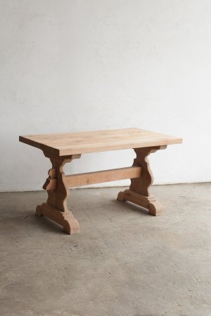 Solid elm table[LY]