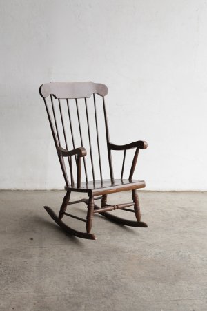 Rocking chair[LY]