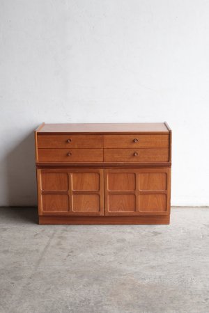 Unit cabinet / Nathan[LY]