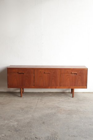 Sideboard / Beithcraft[DY]