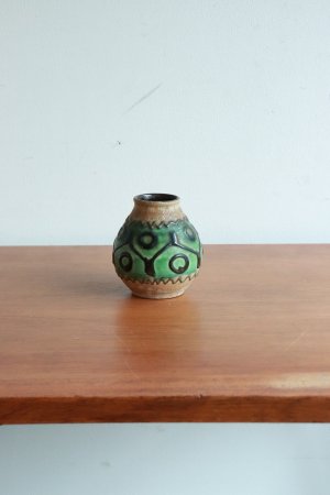 Vase/fat Lava[AY]