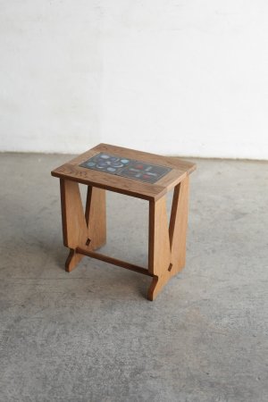 Tile top table / Guillerme & Chambron[LY]