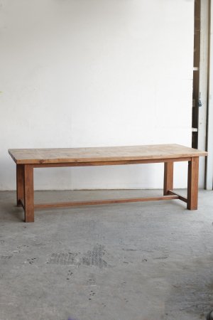 Solid oak table[LY]