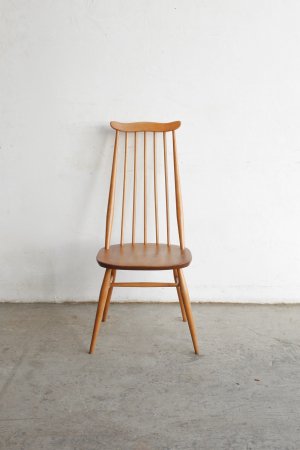 <img class='new_mark_img1' src='https://img.shop-pro.jp/img/new/icons23.gif' style='border:none;display:inline;margin:0px;padding:0px;width:auto;' />ERCOL goldsmith chair