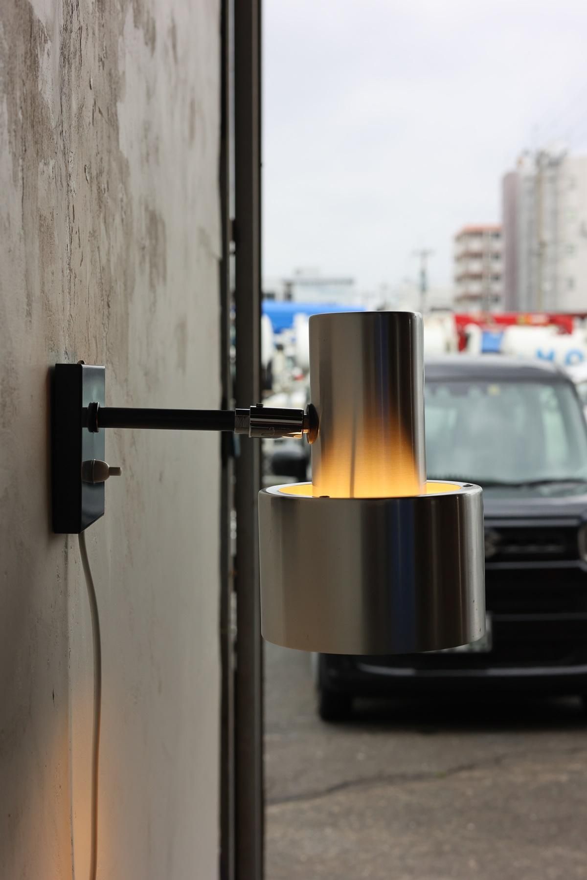 wall lamp