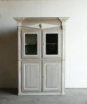 corner cabinet