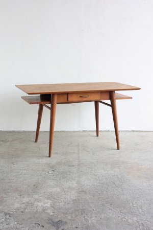 Desk[AY]