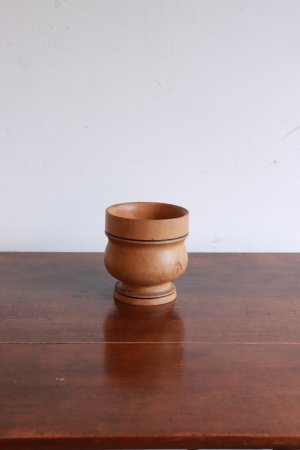 wood pot[AY]