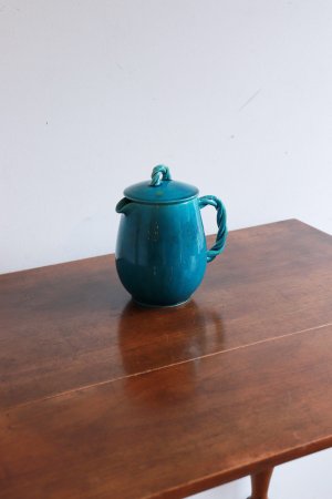 ceramic pot[AY]