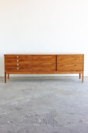 Side Board サイドボード - Antiques & Repair eel