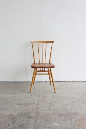 <img class='new_mark_img1' src='https://img.shop-pro.jp/img/new/icons23.gif' style='border:none;display:inline;margin:0px;padding:0px;width:auto;' />ERCOL stickback chair / low[AY]