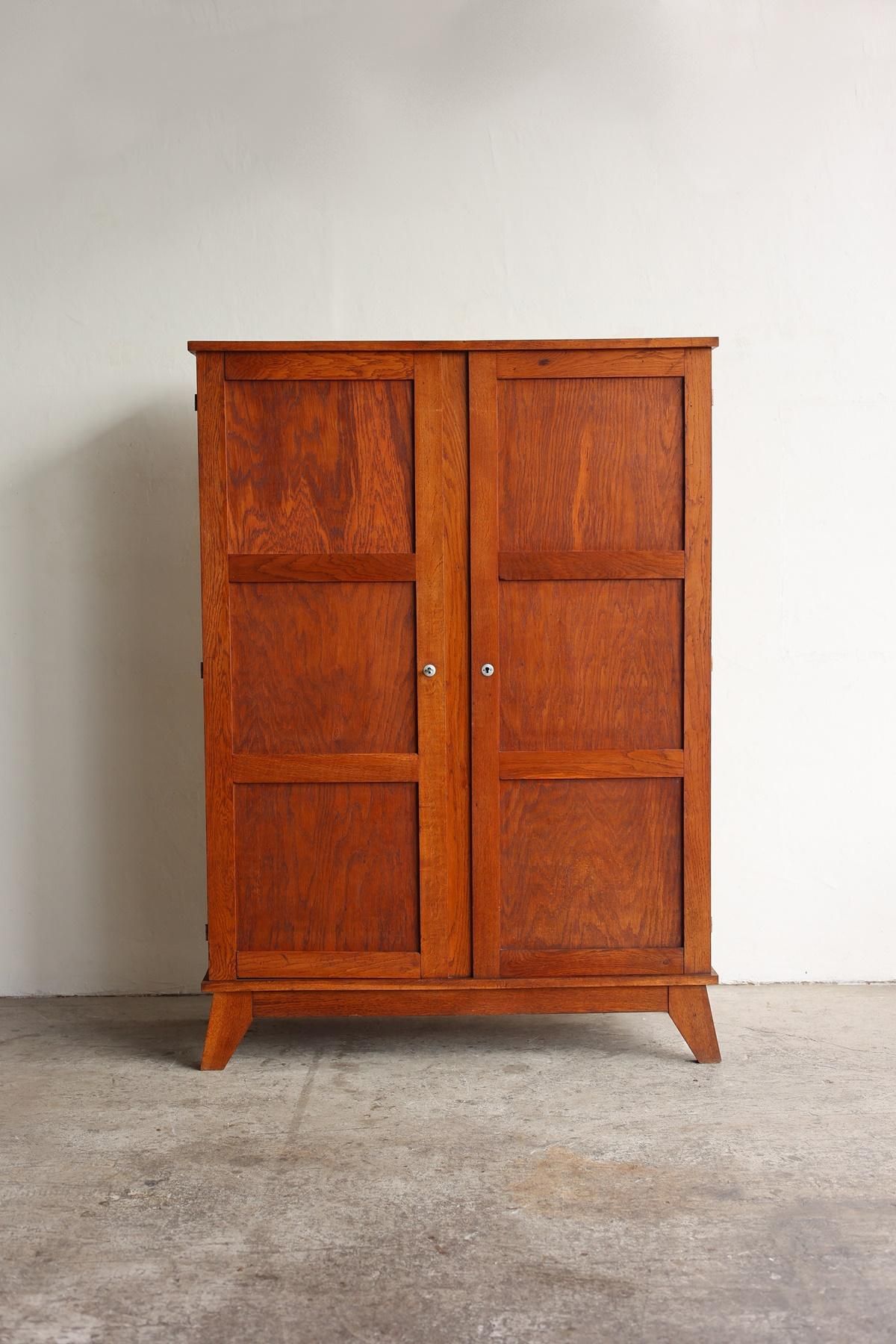 品揃え豊富で Antiques - [DY] Gabriel Rene' / Wardrobe & eel Repair 西洋