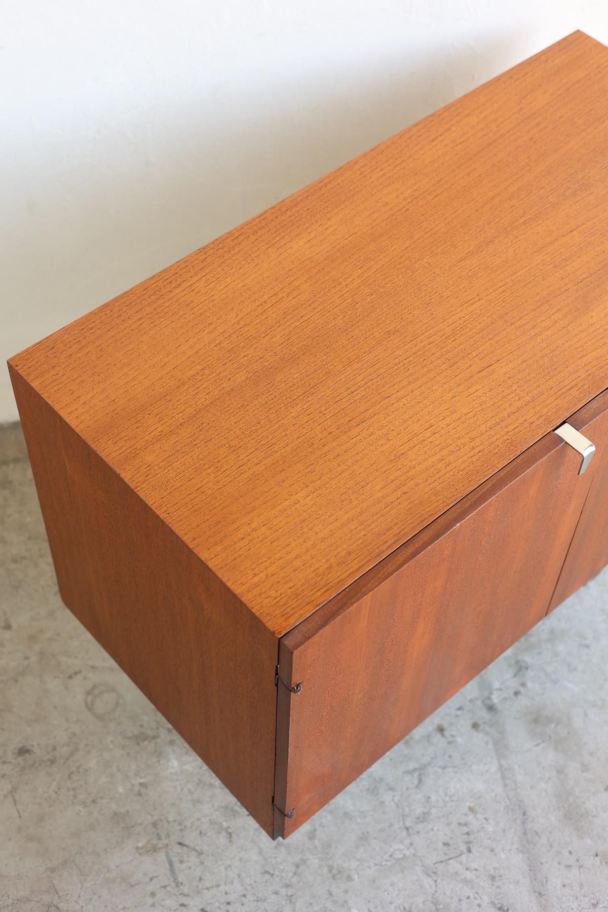 Sideboard / STAG [DY] - Antiques & Repair eel