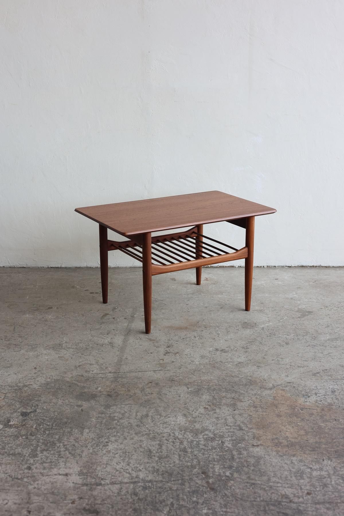 イギリス ヴィンテージ G PLAN チーク Danish コーヒーテーブル イギリス ヴィンテージ G PLAN チーク Danish コーヒーテーブル