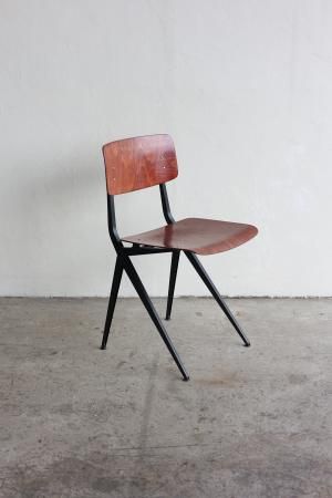 Friso Kramer - Antiques & Repair eel Friso Kramer - Antiques & Repair eel