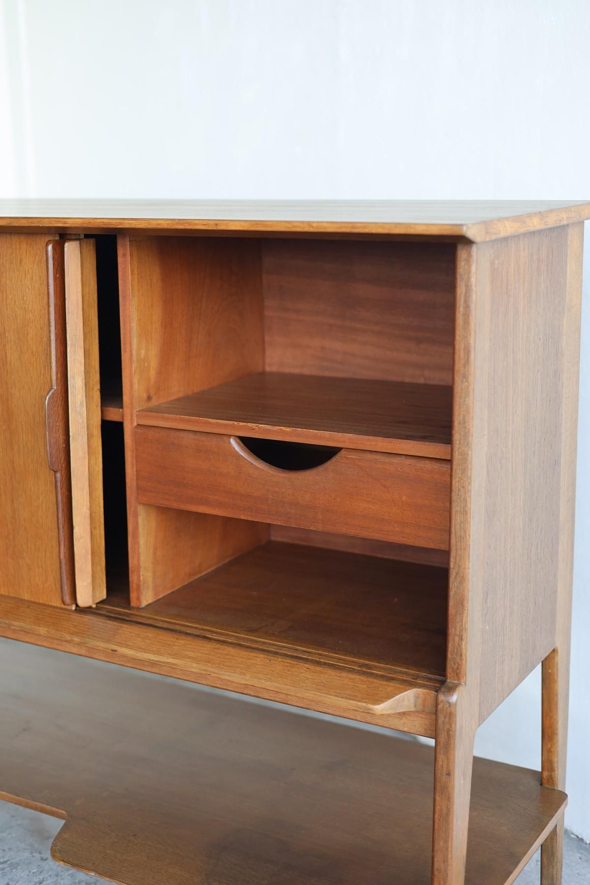 Sideboard / Roger landault[AY] - Antiques & Repair eel